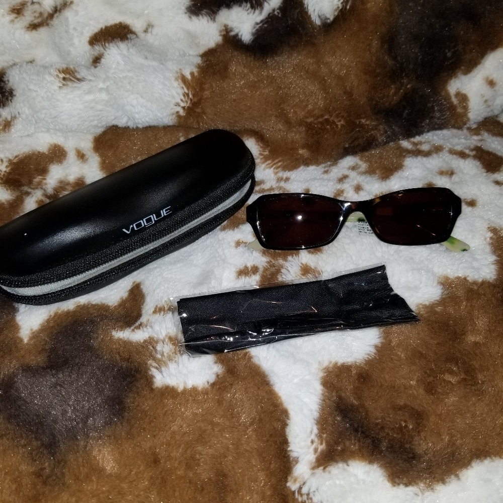 Vogue Sun Glasses